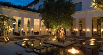 Garden Courtyard